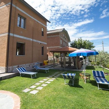 A & B Holiday Home Deiva Marina Exterior foto